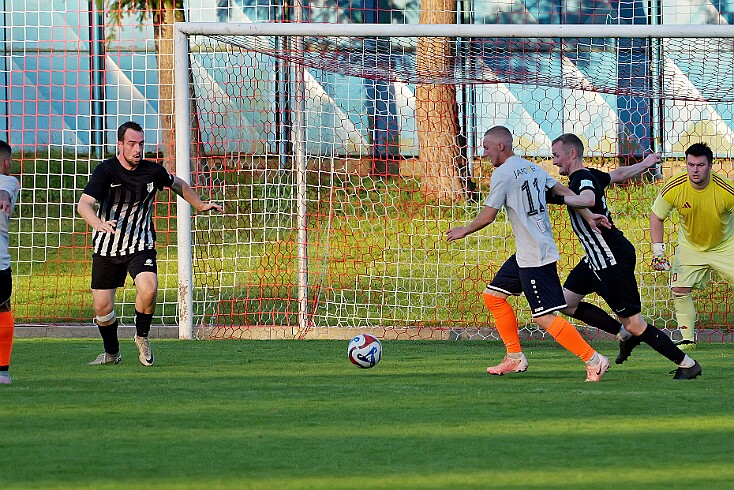 img009 7l FK Jaromer B - TJ Sokol Malsovice 20250921 foto Vaclav Mlejnek