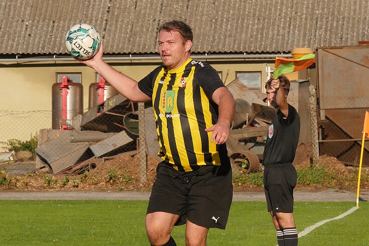 img018 8 liga NA Dolany - Machov 20251011 foto Vaclav Mlejnek