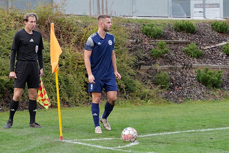 img017 8liga NA AFK Hronov - Destne-N.Mesto B 20251108 foto Vaclav Mlejnek null