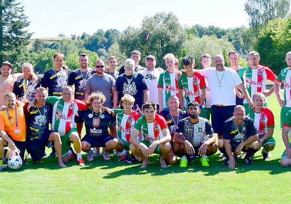 1300 - Přátelské utkání mužů 1300 - Přátelské utkání mužů TJ Baník Vamberk - ML KS "Sudety" Miedzylesie