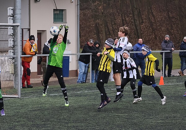 260208 - Dobruška - Zimní liga mladších žáků - ©PR 260208 - Dobruška - Zimní liga mladších žáků - ©PR Výsledky © Petr Reichl