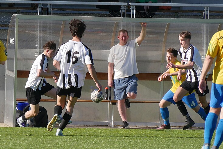 img014 8.liga CKostelecB - Starkov 20260425 foto Vaclav Mlejnek null