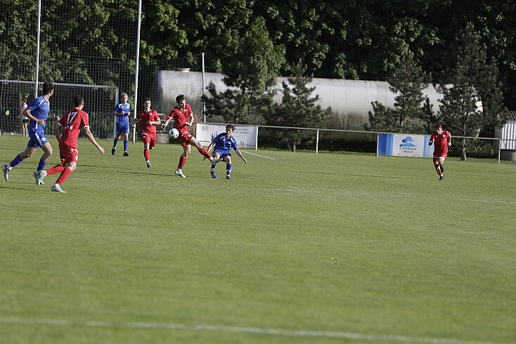 26-05-12 063 null