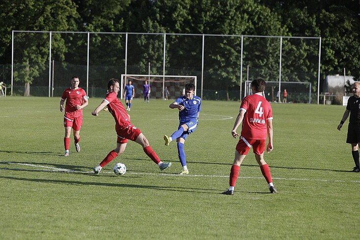 26-05-12 084 null