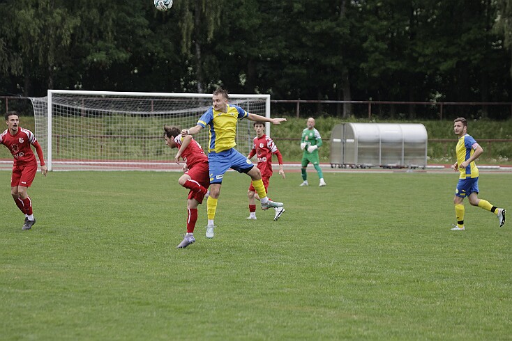 26-06-03 082 null