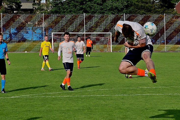 img011 7.liga FKJB - Castolovice 20260606 foto Vaclav Mlejnek null