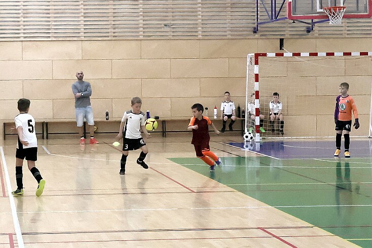 260307 - ZL U9 Rychnov Odbory KOVO KV - hala Rychnov - ©PR - 025 null