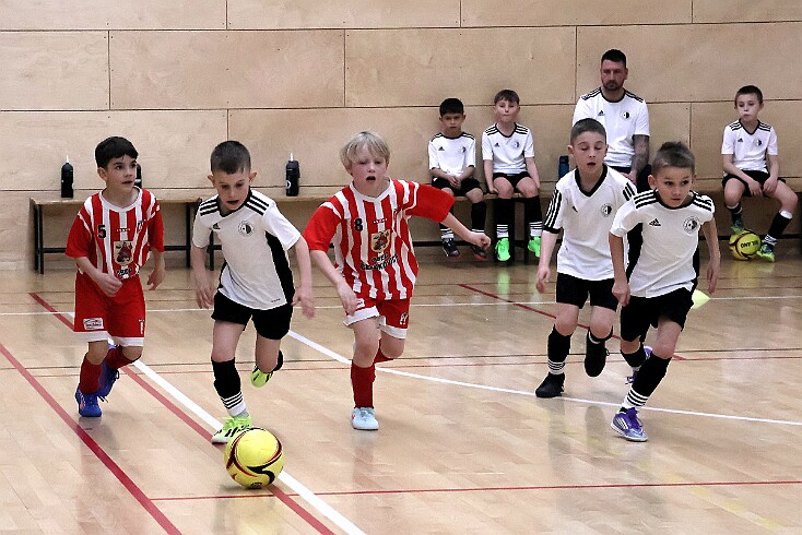 260307 - ZL U9 Rychnov Odbory KOVO KV - hala Rychnov - ©PR - 121 null