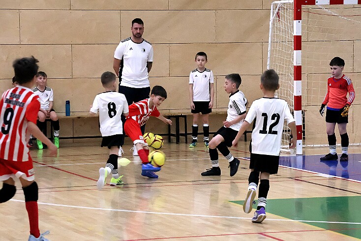 260307 - ZL U9 Rychnov Odbory KOVO KV - hala Rychnov - ©PR - 122 null