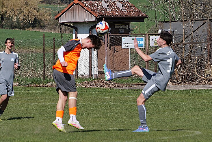 4_img011 MOS U17 OFS Trutnov - OFS Hradec Kralove 20260408 foto Vaclav Mlejnek null