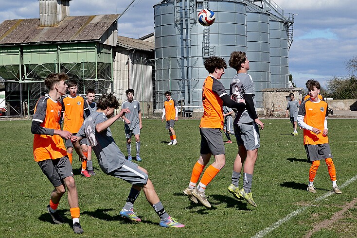 4_img013 MOS U17 OFS Trutnov - OFS Hradec Kralove 20260408 foto Vaclav Mlejnek null
