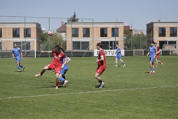 26-05-03 024 null