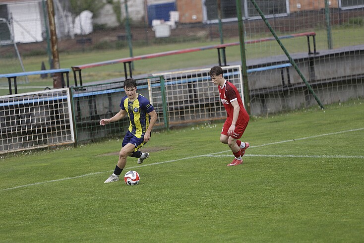 26-05-06 031 null