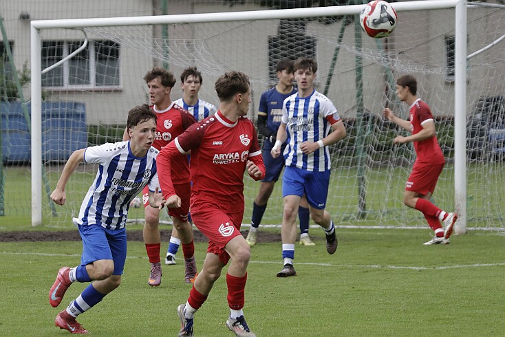 26-06-13 0472 null