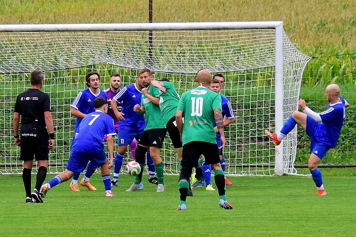 260911 - Lukavice A - Častolovice A - 8. liga OFS RK - ©PR - 021 null