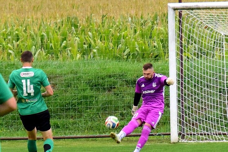 260911 - Lukavice A - Častolovice A - 8. liga OFS RK - ©PR - 030 null