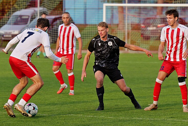 img017 5.liga Jaromer - Horice 20261004 foto Vaclav Mlejnek null