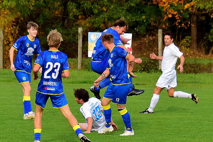 261017 - Vambek B - K.Lhota B - 10. liga OFS RK - ©PR - 058 null