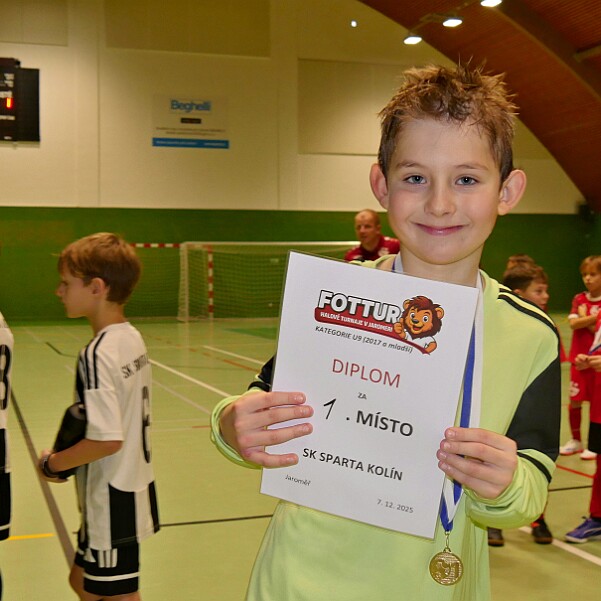 251207 - Jaroměř halový turnaj FOTTUR U9 - ©VM